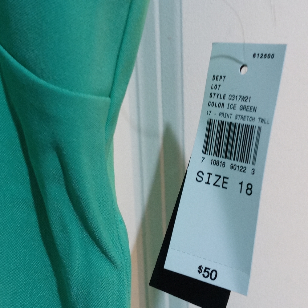 Dress - Picture 2 of 2